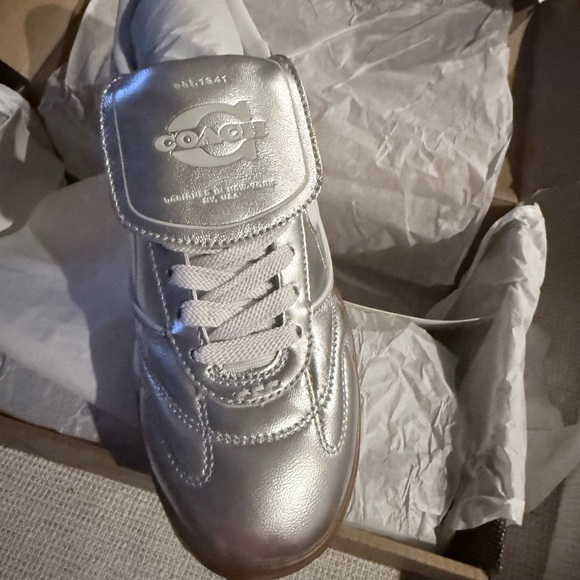 Coach Silver Sneakers NWT - Picture 4 of 9